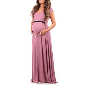 M Woman’s Flowy Maternity Dress with Tummy Band